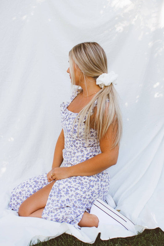 White Jumbo Scrunchie