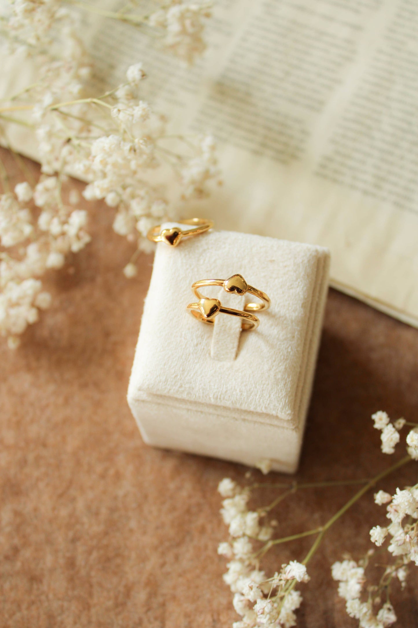 Gemma Ring