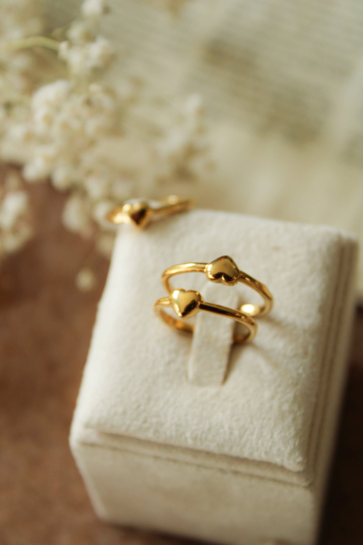 Gemma Ring