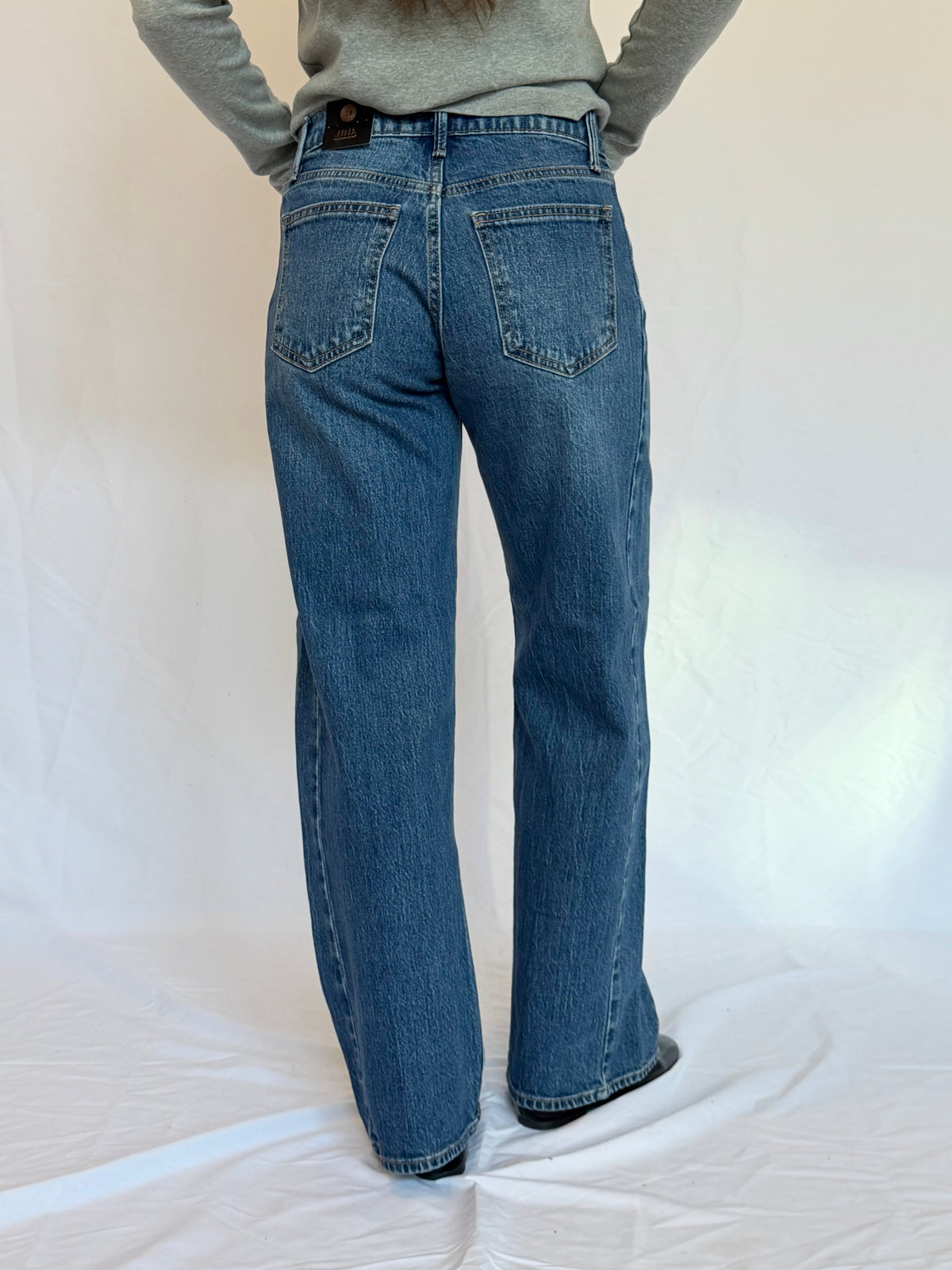 Twisted High Rise Barrel Jean | Dark Wash