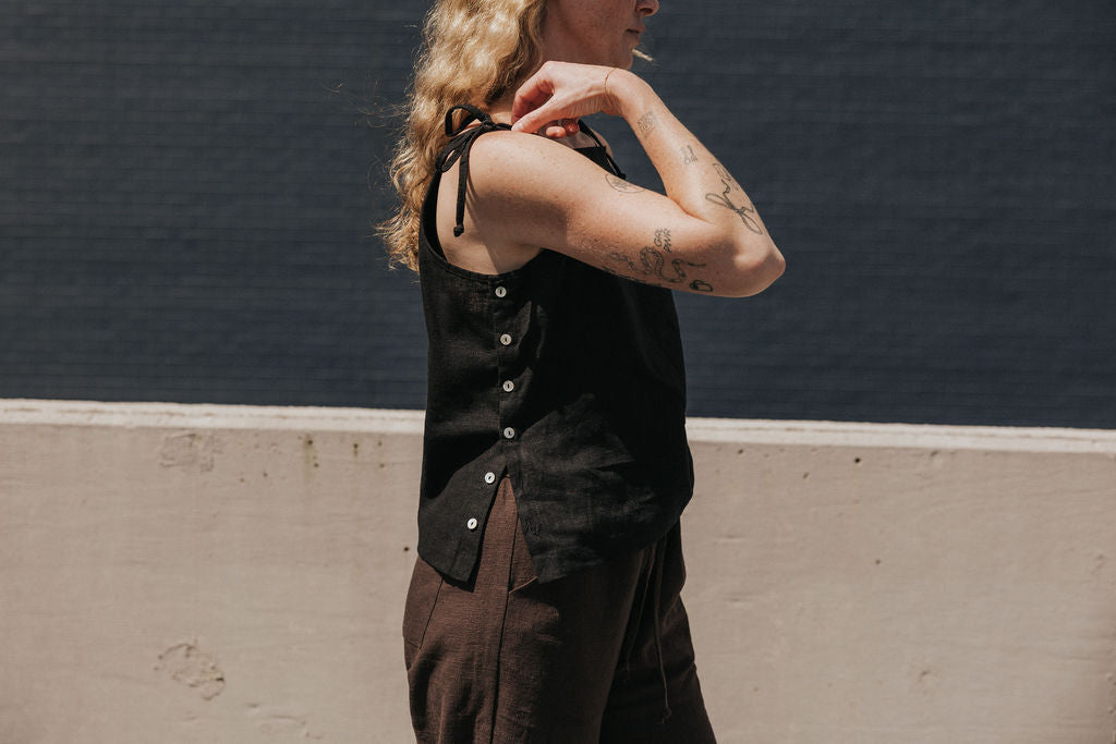 Lottie Tie Tank | Black