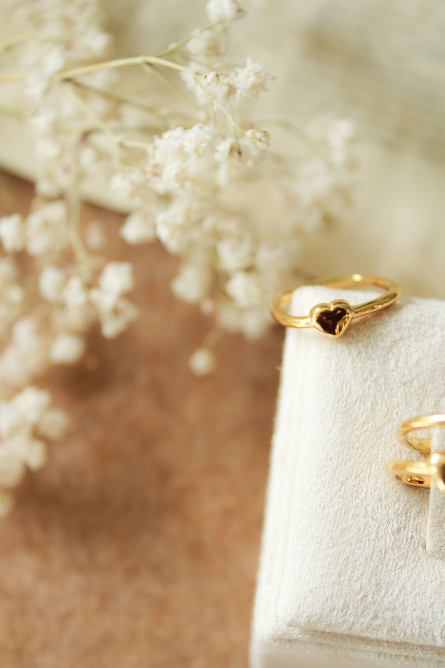 Gemma Ring