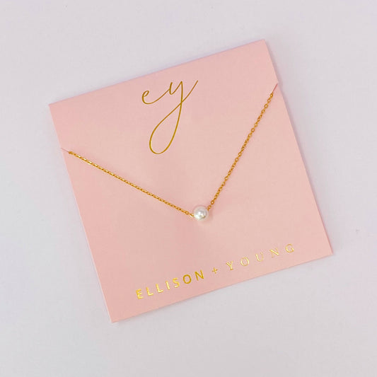Dainty Pearl Necklace