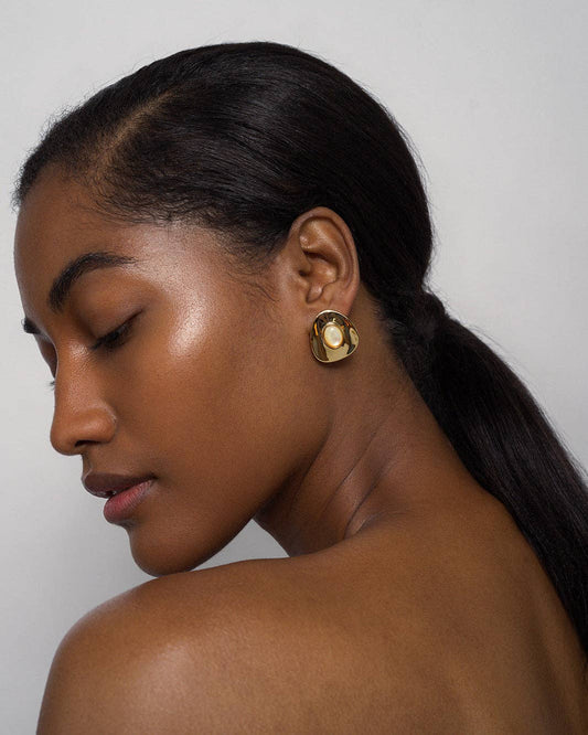 Hunter Statement Studs | Gold