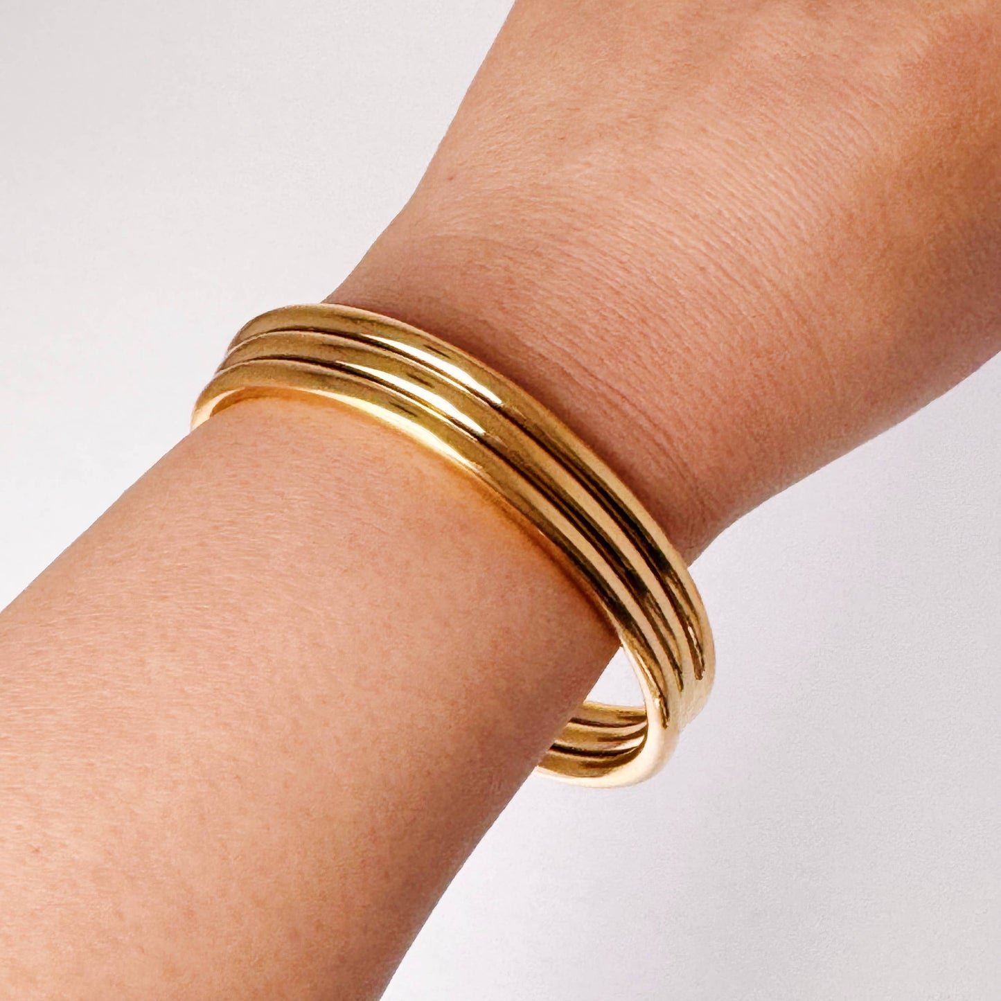 Ribbed Open Bangle