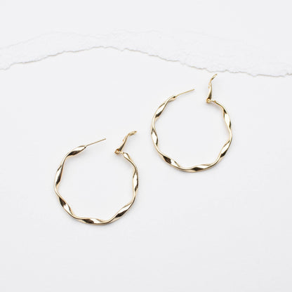 Wavy Gold Hoop Earrings