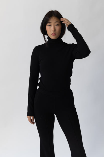 Rib Turtleneck