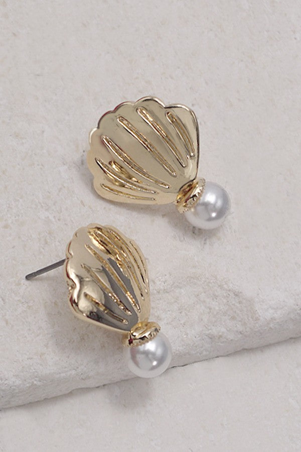 Seashell Stud Earrings