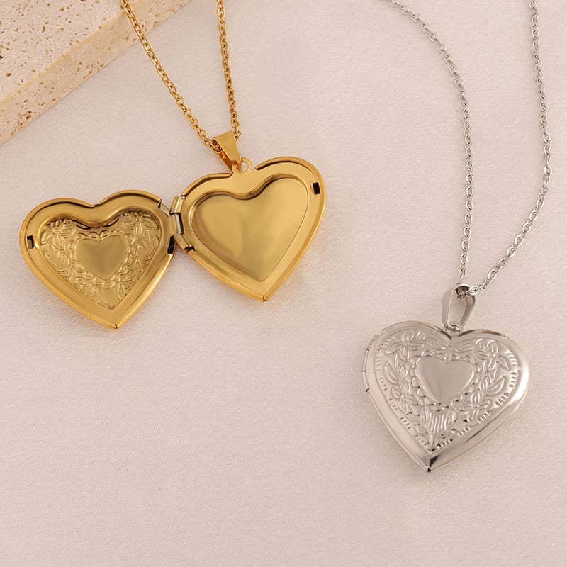 Kimmy Locket Necklace