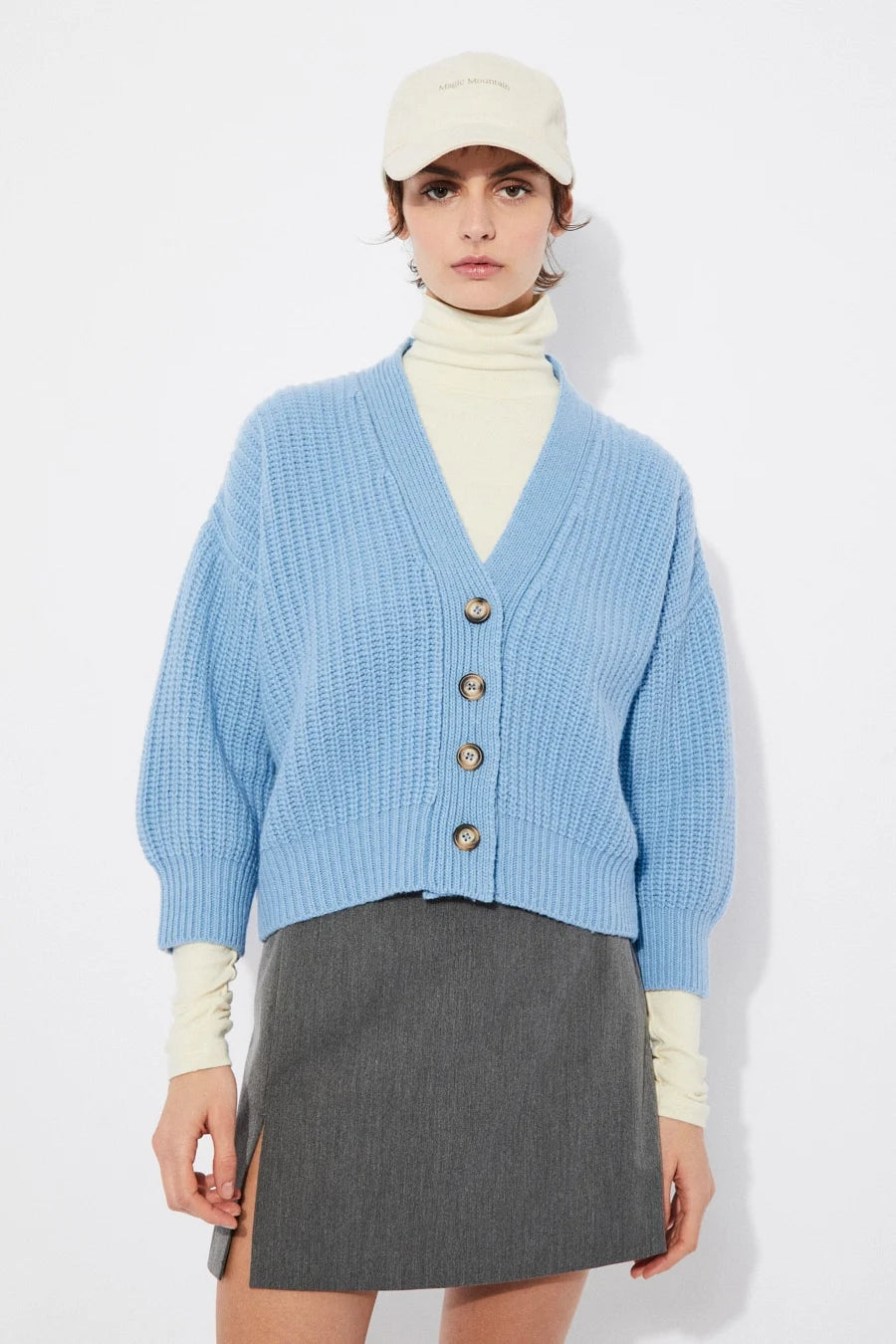 Hole Cardigan