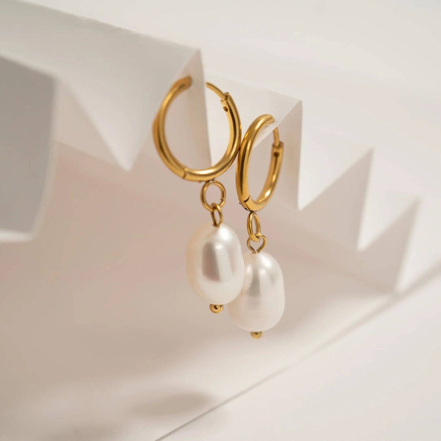 Freshwater Pearl Huggie Earrings