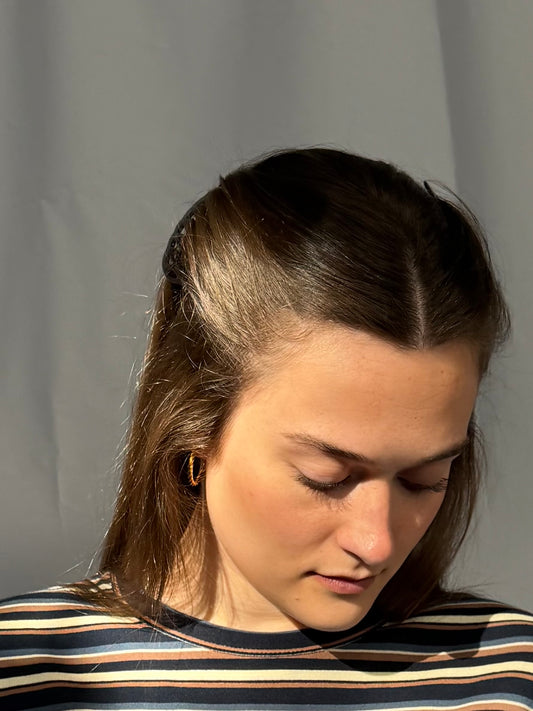 French Scallop Edge Brown Combs (Small)