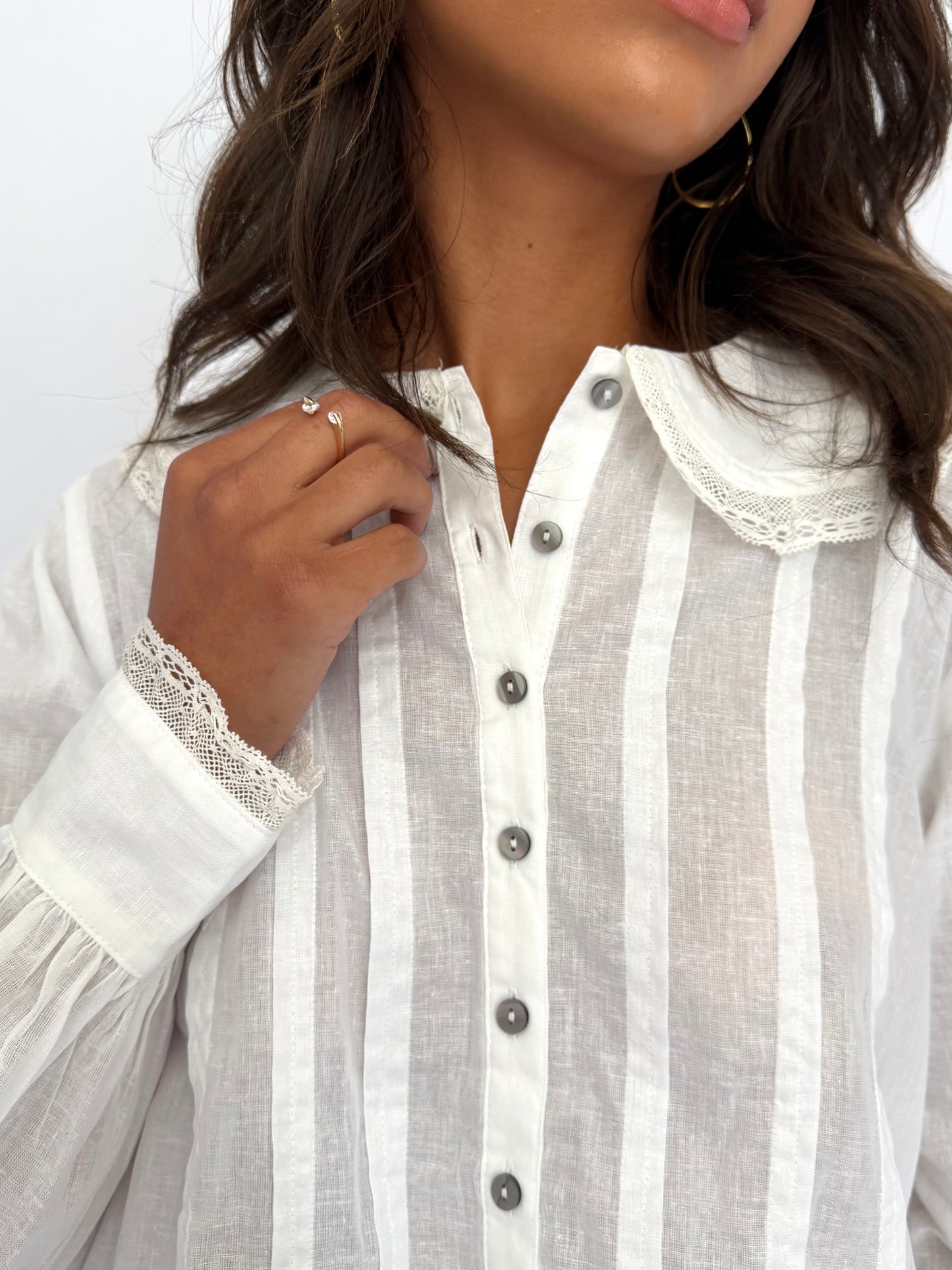 Fran Collar Pin tuck Blouse