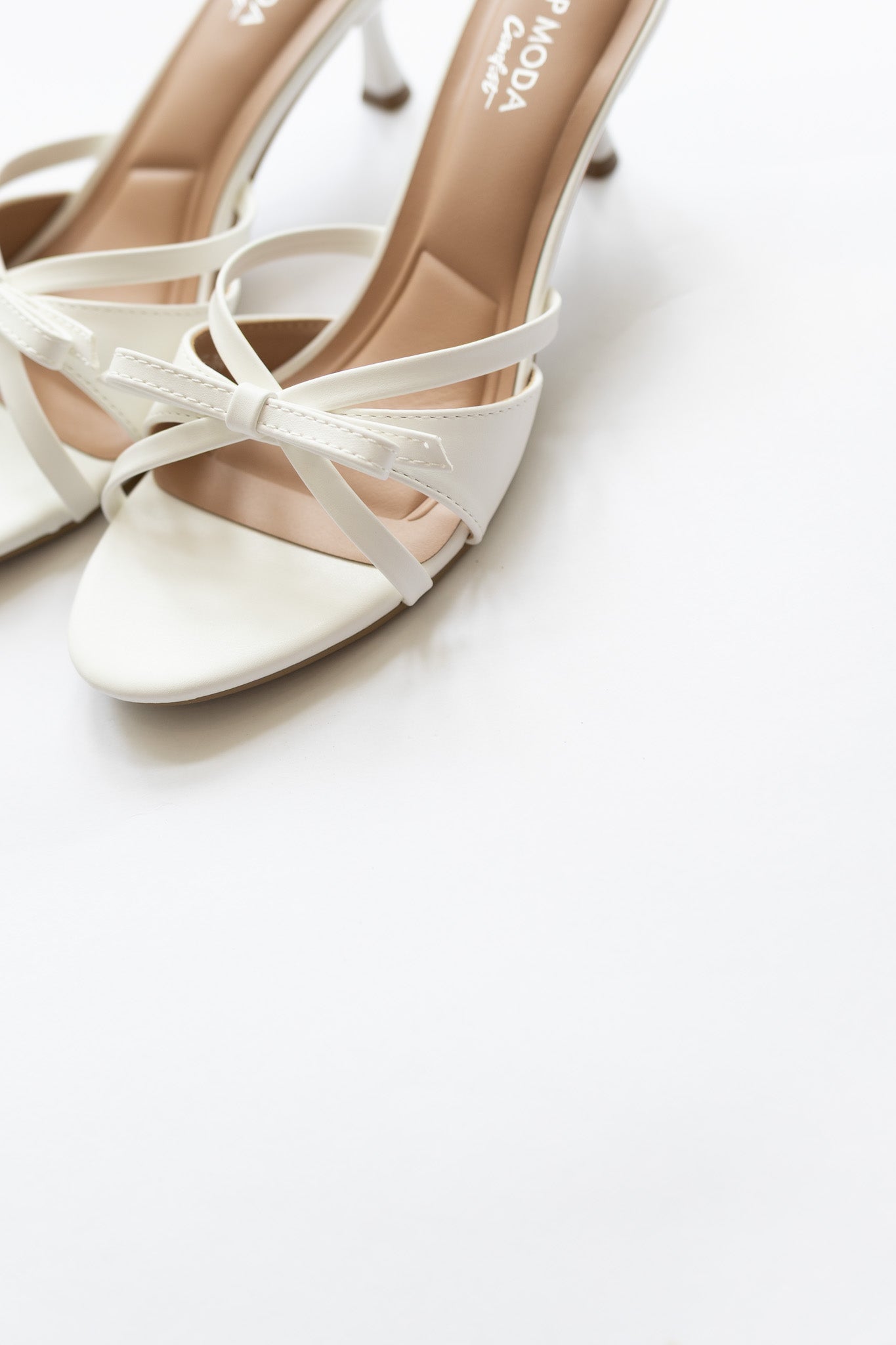 Angie Kitten Heel