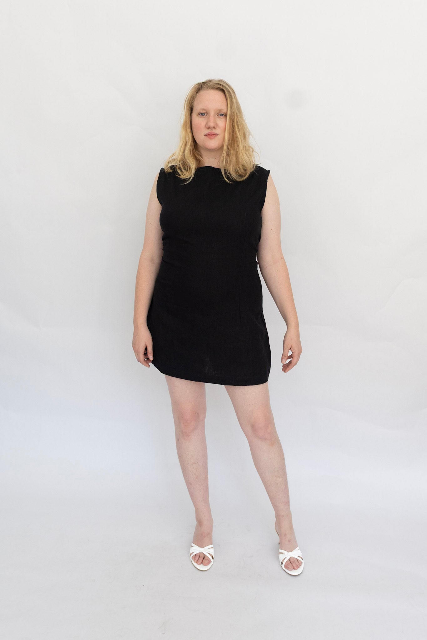 Kate Linen Mini Dress | Black