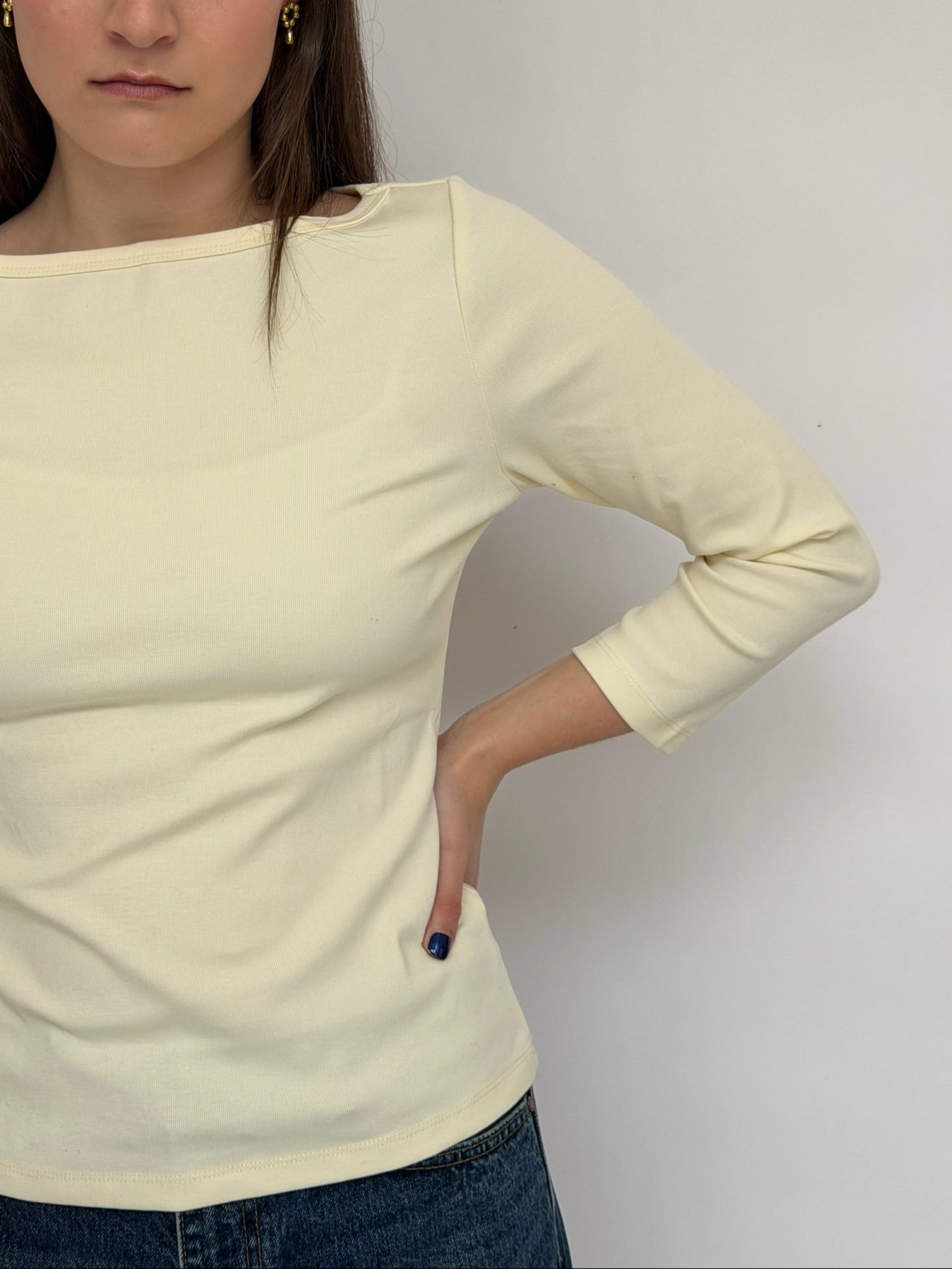 Shayla Boat Neck Tee | White + Blue