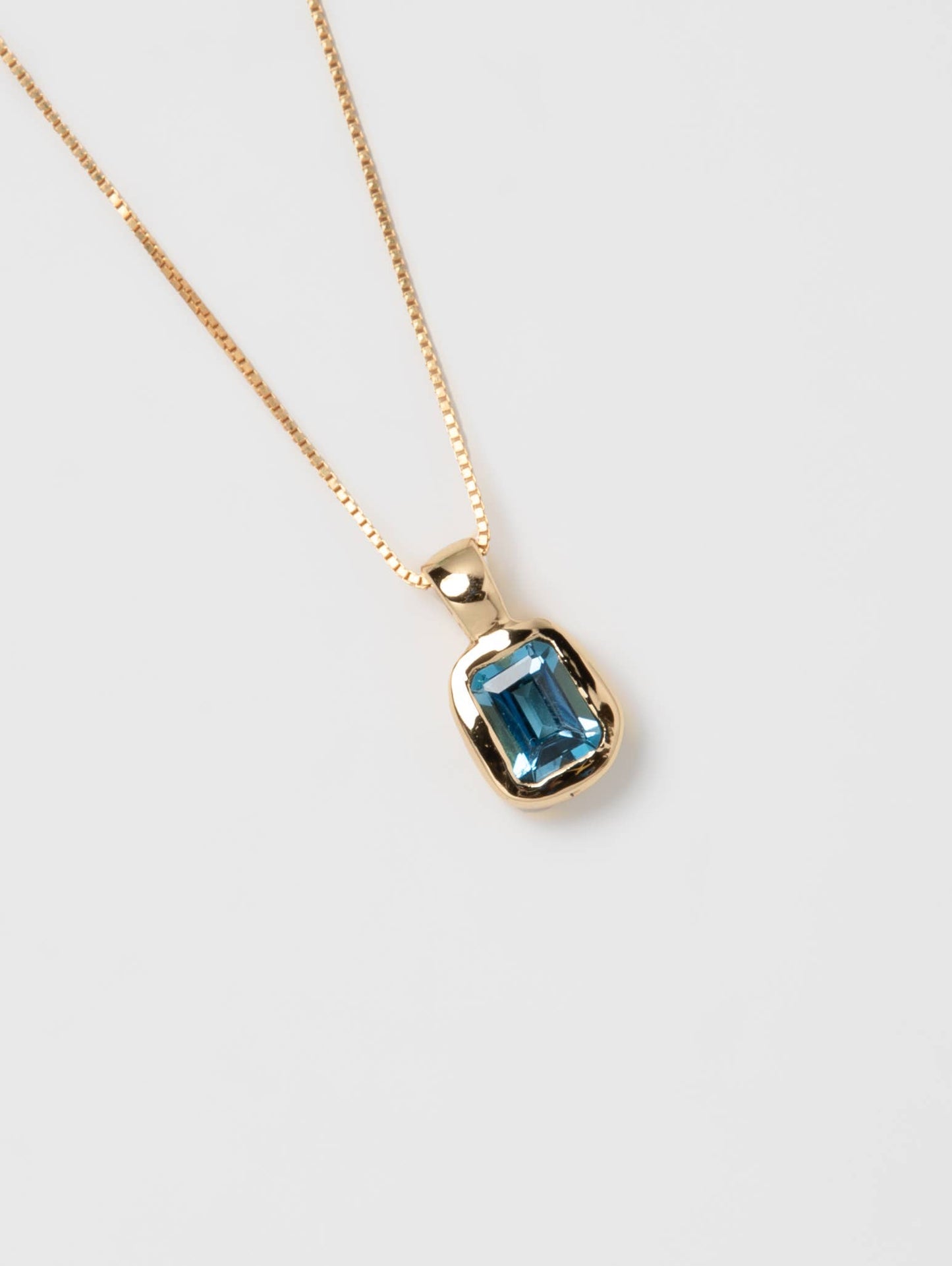 Freya Necklace in Blue Topaz and Gold