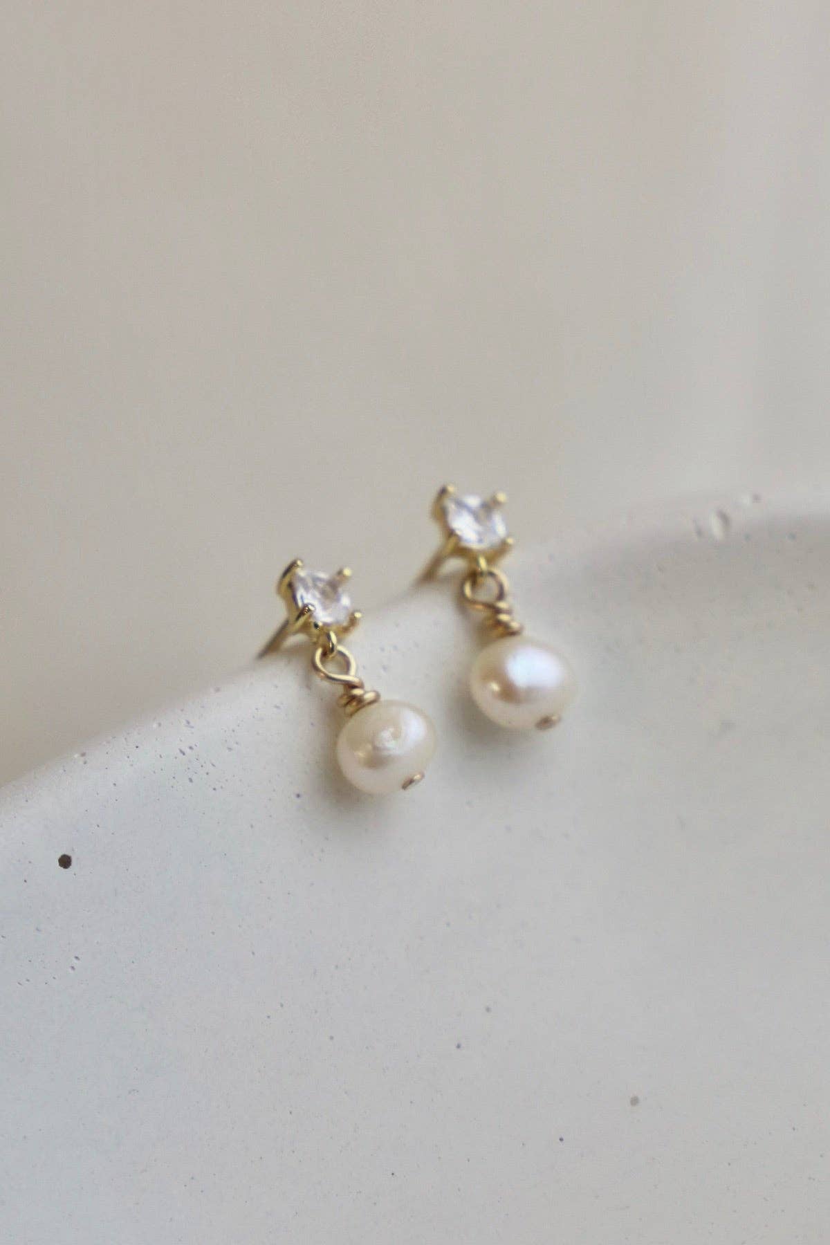 Claire Pearl Studs