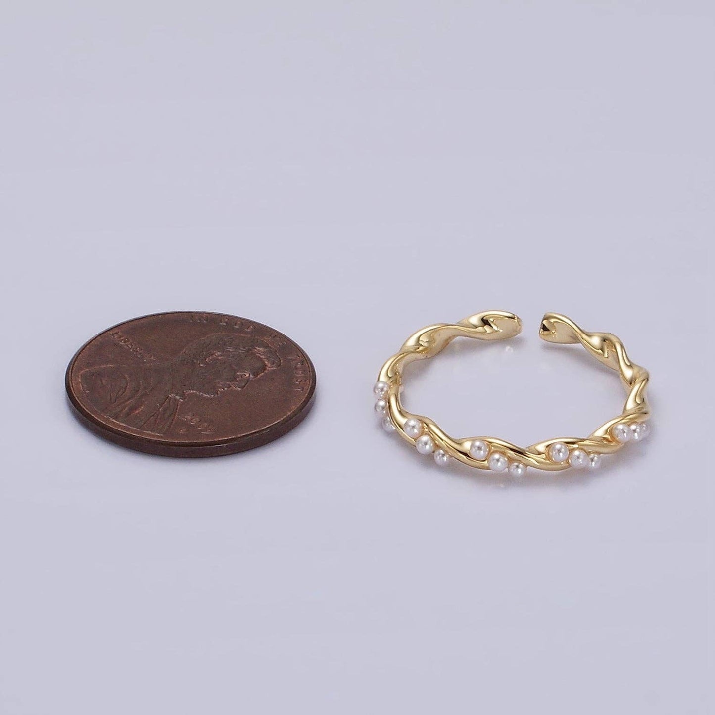 Pearl Twisted Ring