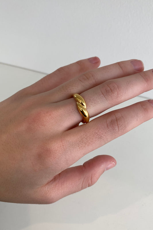 Knot Ring | Gold